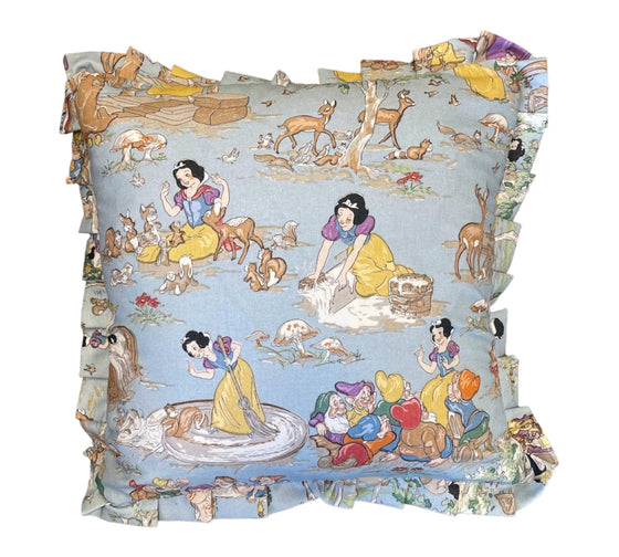 Disney x Sanderson Snow White Scatter cushion