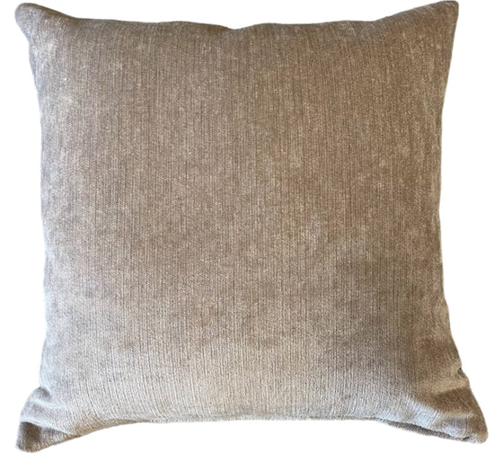 Bayeux Mahogany cushion