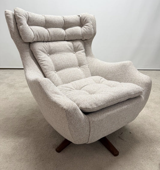 Parker Knole Statesman Chair in Denali Quil